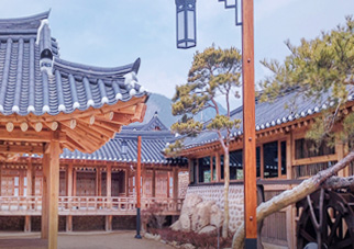사의재한옥체험관.jpg